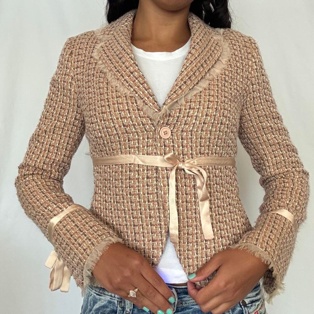 2000s Laundry by Shelli Segal pink tweed jacket